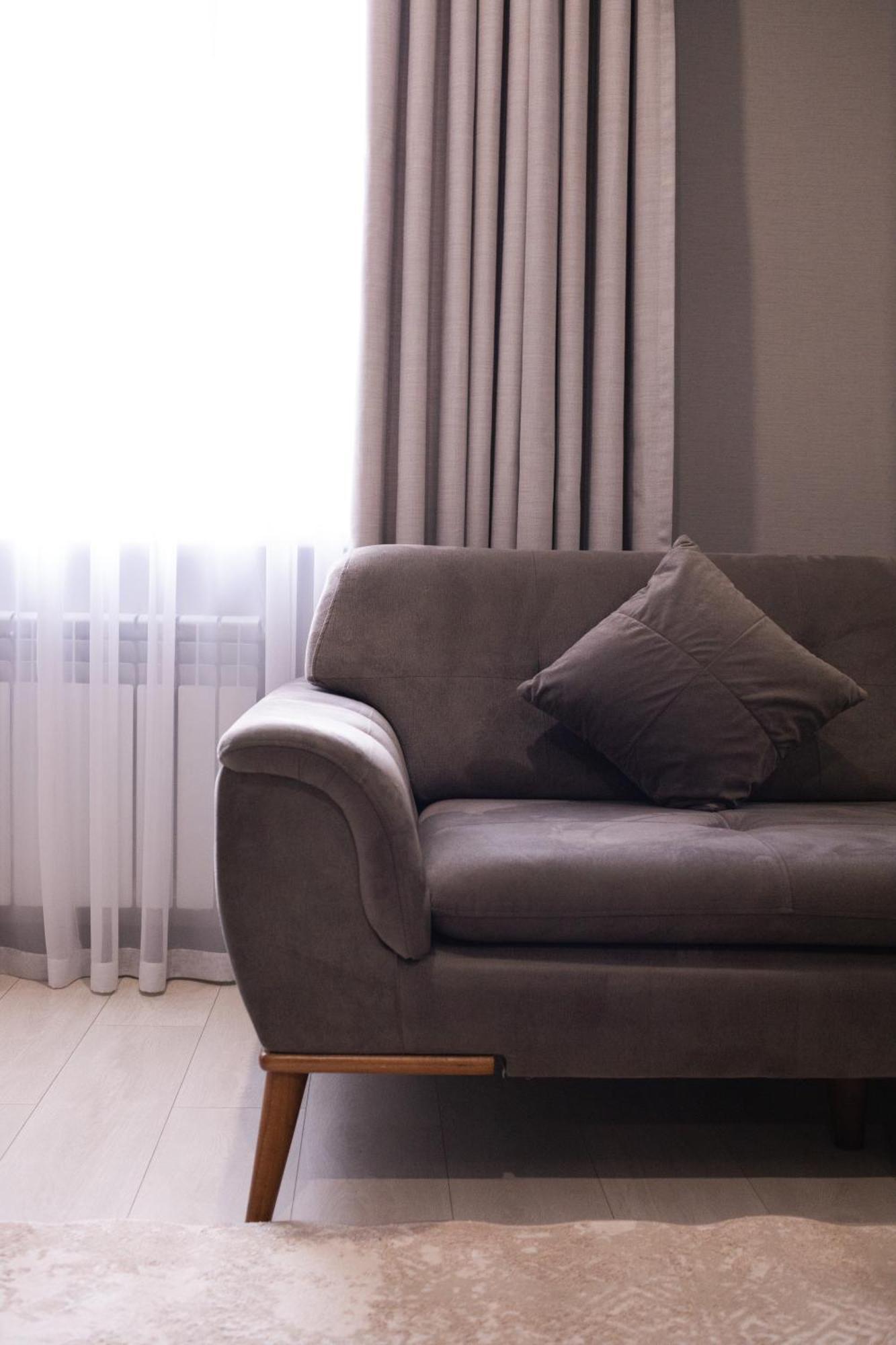 Resident Hotel Kazybek Bi Alma-Ata Buitenkant foto